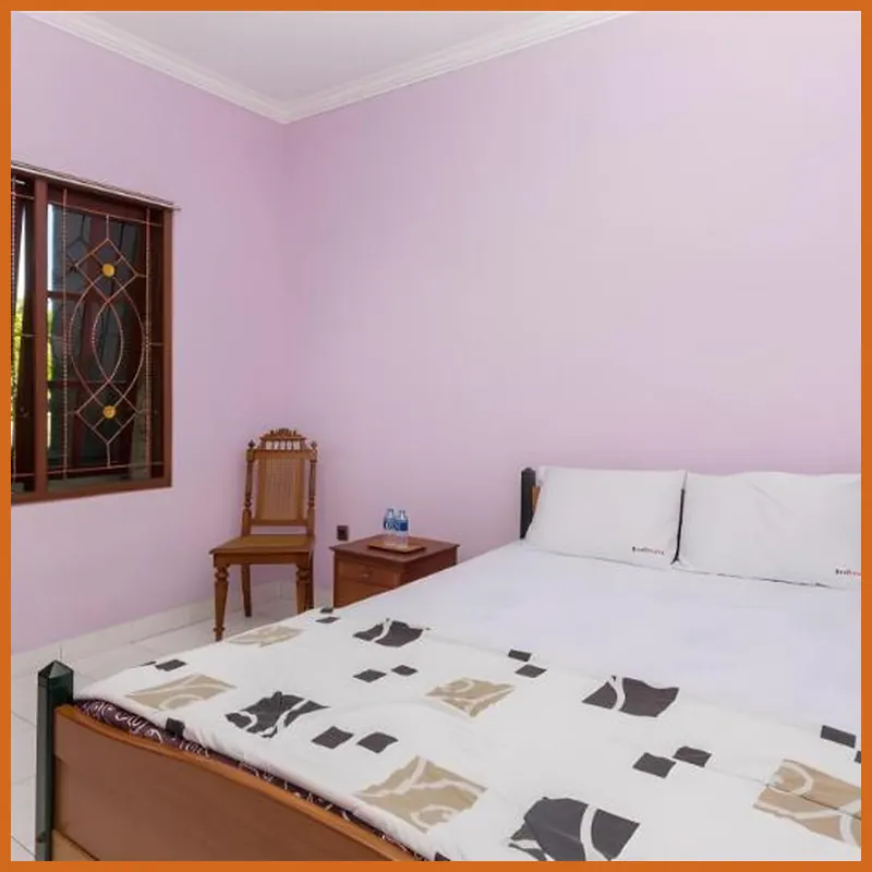 RedDoorz @ Tuban Kubu Anyar Hotel room image