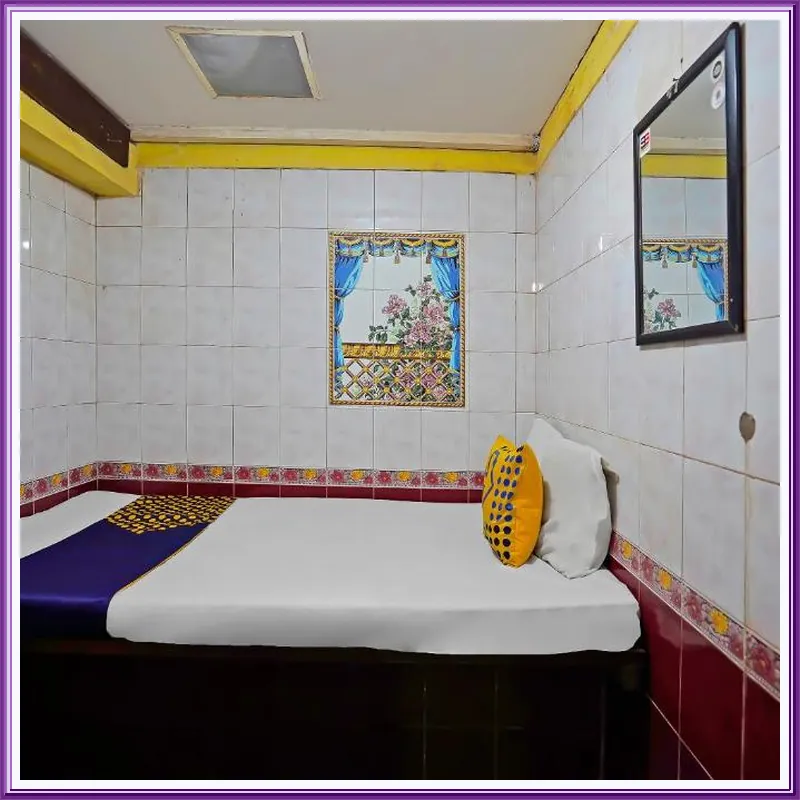 OYO Life 92651 Meir E-homestay Syariah Hotel room image