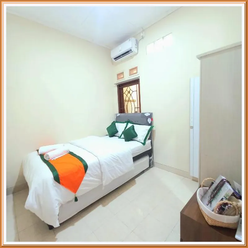 Homestay Syariah Condongcatur By Simply Homy Hotel room image