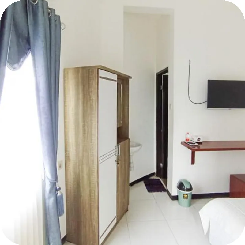 Urbanview Hotel Trisna Srabah Kamar hotel