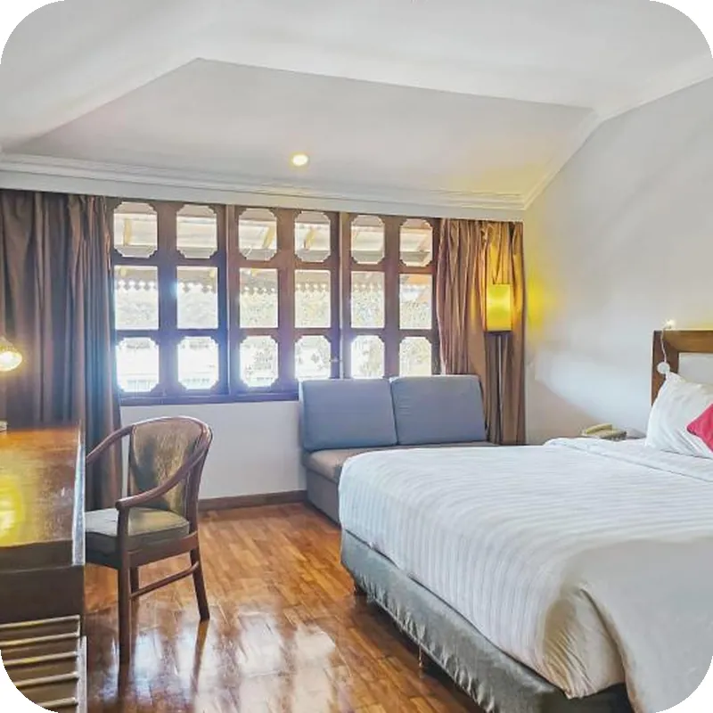 Monopoli Hotel Bukittinggi Hotel room image