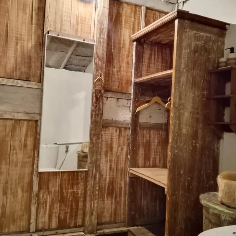 Wooden Cabin Jimbaran - Lavender Suite Hotel facility image