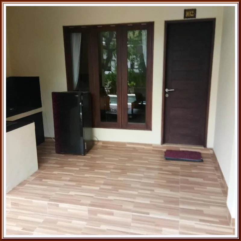 Eddys Cottages Hotel image