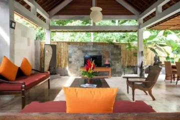 Three Bedroom Balinesse Style villa in Seminyak