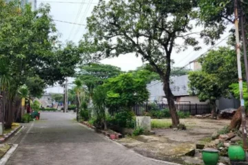 OYO 95107 Green Homestay Near Ubaya