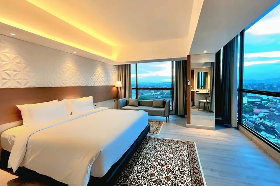 Bagian dalam kamar The Jogja Hotel & Conference Center - Malioboro