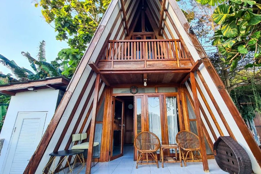 Tampak luar Kika Pool Villa Purwokerto by The Lavana