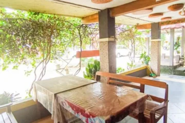 Urbanview Hotel Trisna Srabah