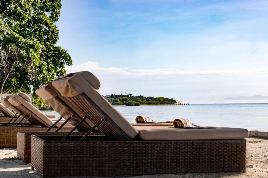 Tampak luar Kokomo Resort Gili Gede