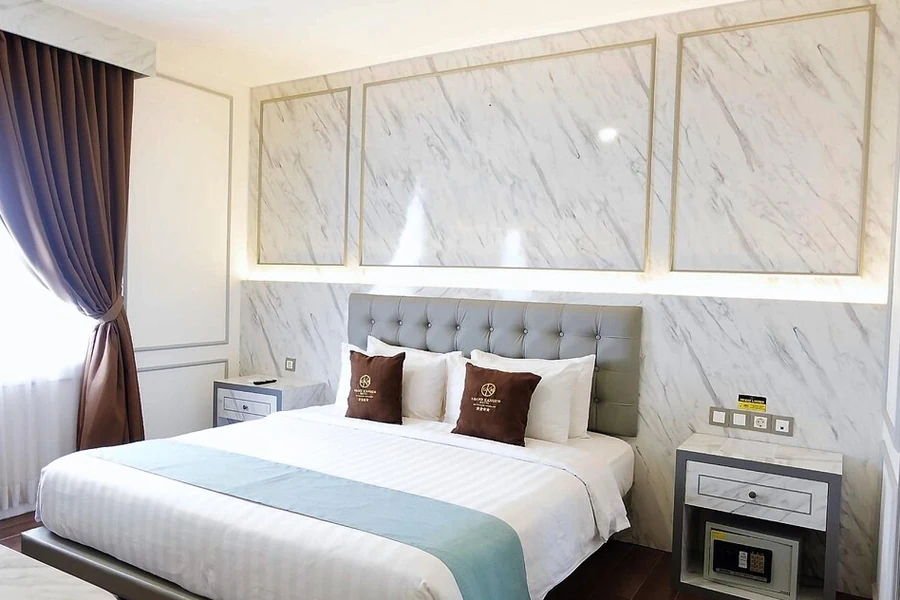 Bagian dalam kamar Grand Kangen Hotel Urip Sumoharjo